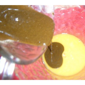 ajout mélange jaune d'oeuf